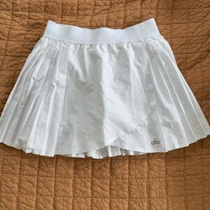 Alo White Tennis Skirt - Size Small